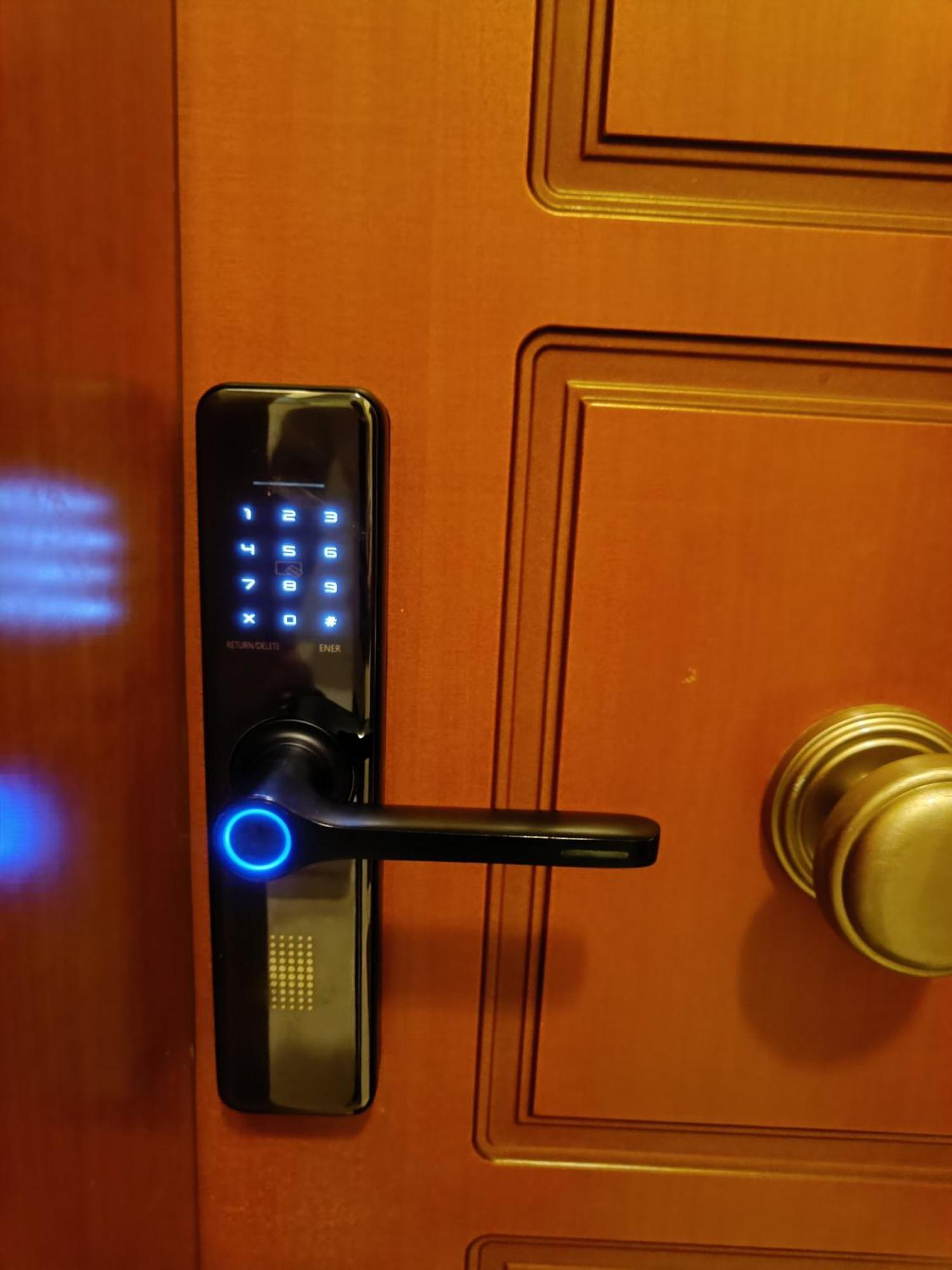 Gk Suites-Constantin View , Auto Check-In 24H Larissa Rum bild